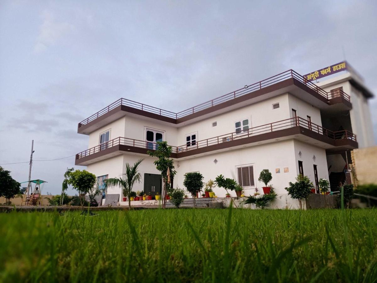 Hotel O Pop Angoori Farm House マトゥラー エクステリア 写真